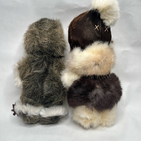 Vintage indigenous  Alaskan Doll Couple with Fur & Leather outfits Set Of 2 11” - Picture 6 of 6